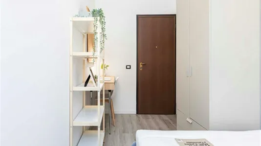 Rooms in Milano Zona 5 - Vigentino, Chiaravalle, Gratosoglio - photo 4