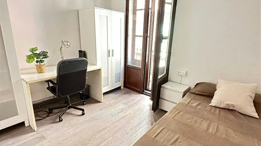 Rooms in Granada - photo 2
