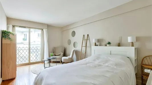 Apartments in Paris 5ème arrondissement - Latin Quarter - photo 4