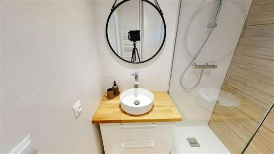 Rooms in Grenoble - photo 9