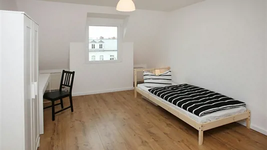 Rooms in Berlin Tempelhof-Schöneberg - photo 2