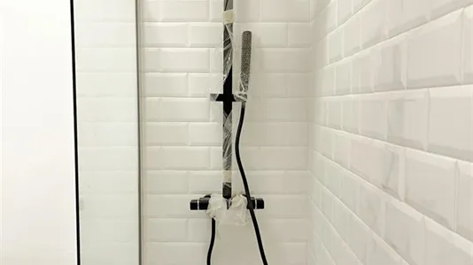 Rooms in Barcelona Sarrià-St. Gervasi - photo 10