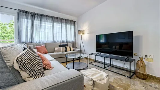 Rooms in Málaga - photo 7