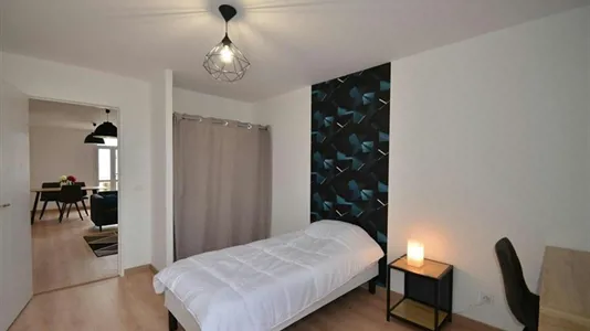 Rooms in Lyon - photo 2