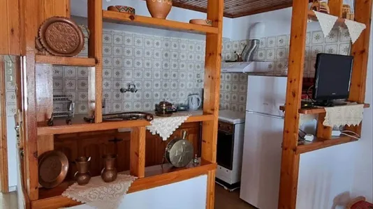 Houses in Distomo-Arachova-Antikyra - photo 4