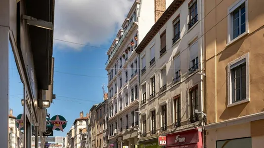 Rooms in Lyon - photo 9
