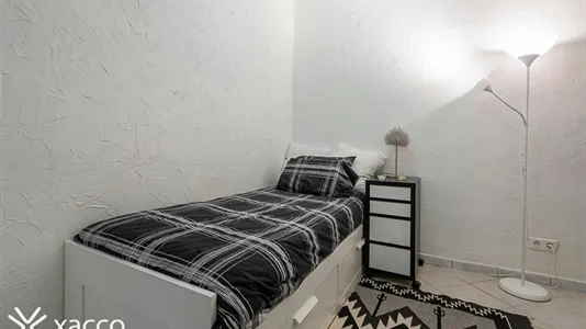 Apartments in Paris 18ème arrondissement - Montmartre - photo 10