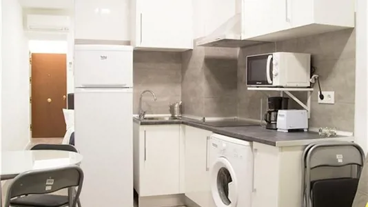 Apartments in Madrid Centro - photo 3