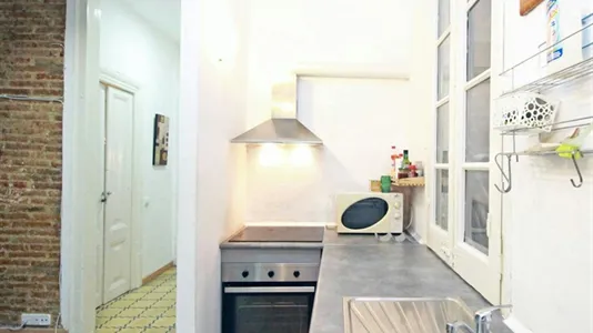 Apartments in Barcelona Ciutat Vella - photo 6