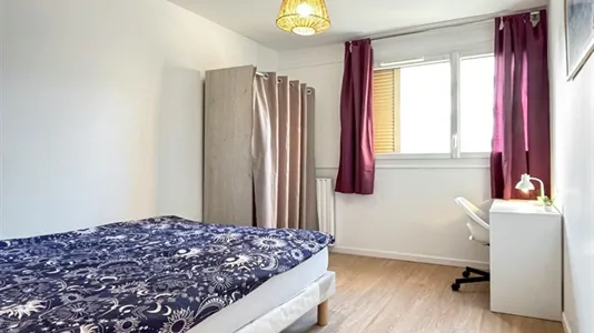 Apartments in Évry - photo 10