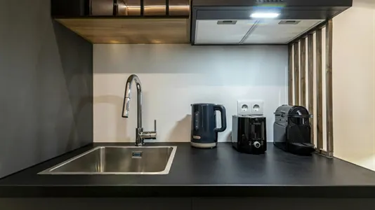 Rooms in el Camí de Vera - photo 6