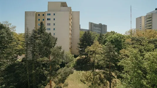 Apartments in Berlin Charlottenburg-Wilmersdorf - photo 8