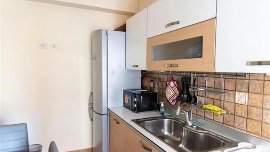 Rooms in Roma Municipio V – Prenestino/Centocelle - photo 8