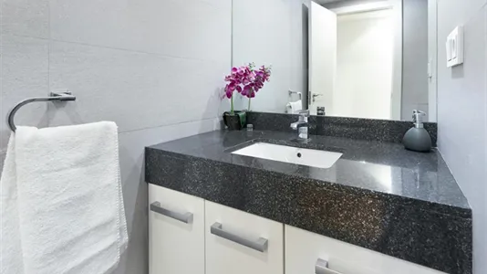 Rooms in Madrid Chamberí - photo 9