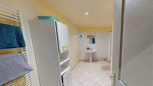 Rooms in Lyon - photo 10