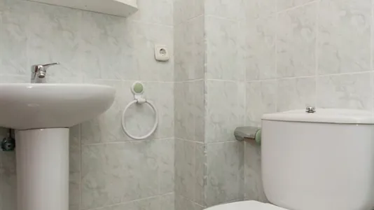 Rooms in Málaga - photo 6