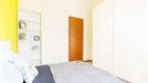 Room for rent, Bologna, Emilia-Romagna, &lt;span class=&quot;blurred street&quot; onclick=&quot;ProcessAdRequest(9723161)&quot;&gt;&lt;span class=&quot;hint&quot;&gt;See streetname&lt;/span&gt;[xxxxxxxxxxxxx]&lt;/span&gt;