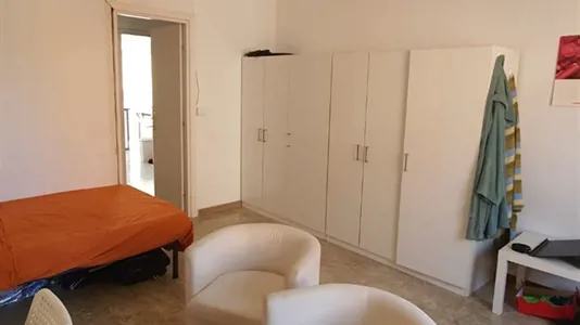 Rooms in Roma Municipio II – Parioli/Nomentano - photo 3