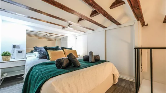 Apartments in Madrid Centro - photo 3