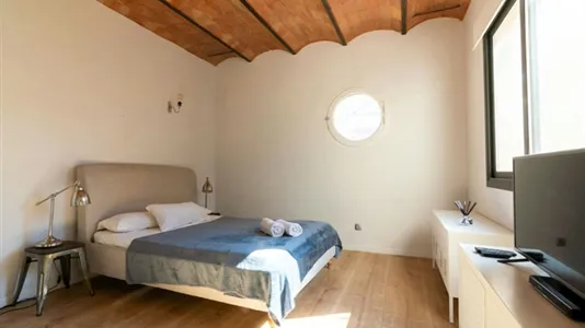 Apartments in Barcelona Ciutat Vella - photo 9