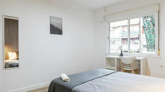 Rooms in Madrid Ciudad Lineal - photo 4