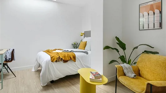 Rooms in Palaiseau - photo 3