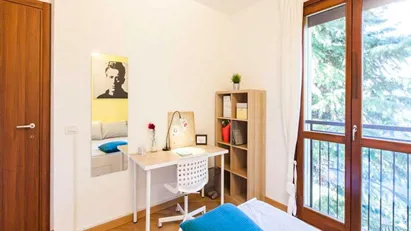 Room for rent in Milano Zona 5 - Vigentino, Chiaravalle, Gratosoglio, Milan