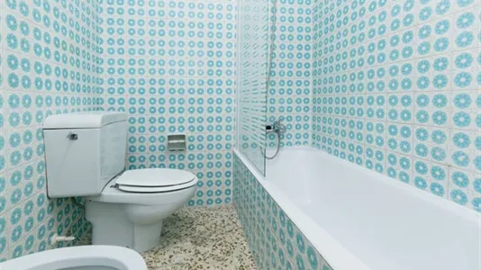 Rooms in Granada - photo 8