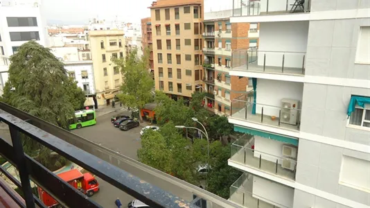 Rooms in Córdoba - photo 7