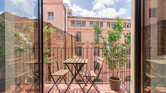 Apartments in Barcelona Ciutat Vella - photo 6