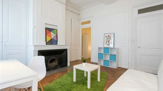 Rooms in Lyon - photo 2