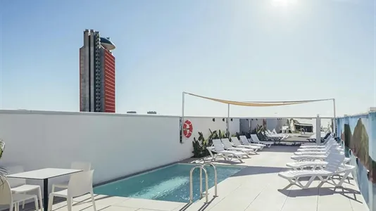 Rooms in Cornellà de Llobregat - photo 8