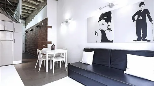 Apartments in Barcelona Ciutat Vella - photo 6