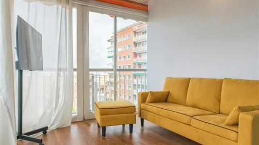 Rooms in Madrid Chamberí - photo 7