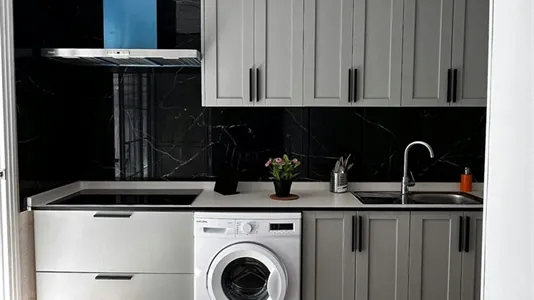 Rooms in Madrid Salamanca - photo 8