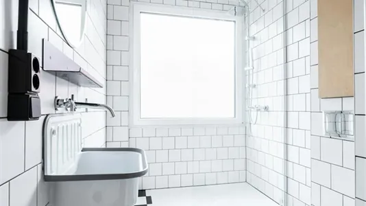 Apartments in Berlin Charlottenburg-Wilmersdorf - photo 5