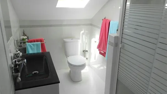 Rooms in Almada - photo 7