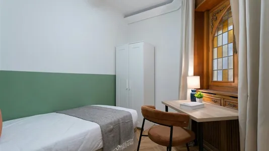 Rooms in Madrid Moncloa-Aravaca - photo 2