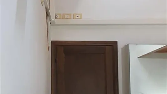 Rooms in Florence - photo 9