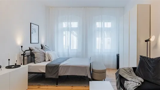 Apartments in Berlin Friedrichshain-Kreuzberg - photo 9