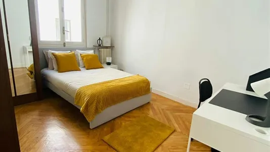 Rooms in Madrid Salamanca - photo 8