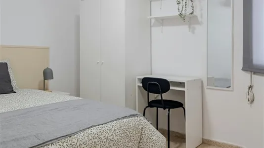 Rooms in Alicante/Alacant - photo 1