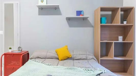 Rooms in Roma Municipio II – Parioli/Nomentano - photo 5