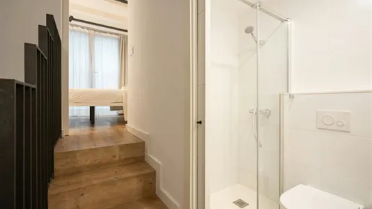 Apartments in Barcelona Eixample - photo 9