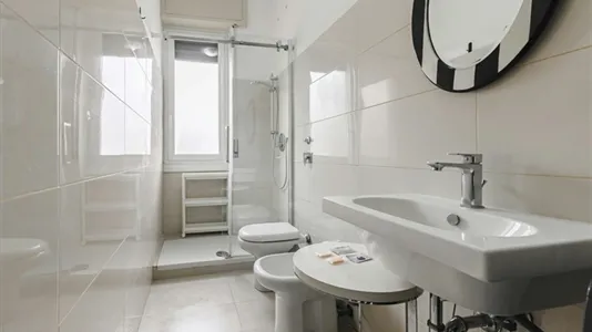 Rooms in Milano Zona 1 - Centro storico - photo 4