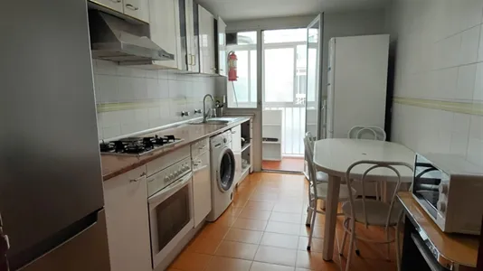 Rooms in Alcalá de Henares - photo 9