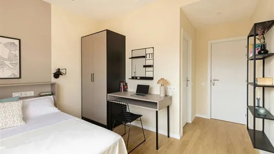Rooms in Barcelona Sarrià-St. Gervasi - photo 10