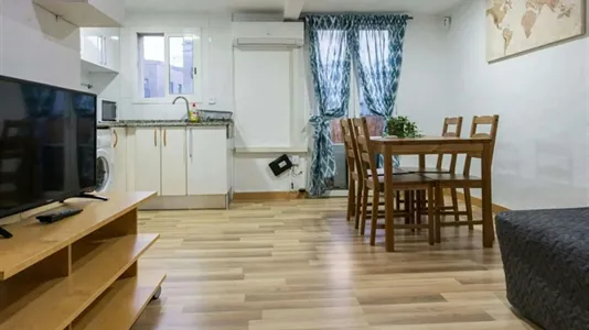 Apartments in Barcelona Ciutat Vella - photo 6