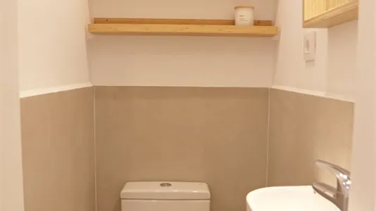 Rooms in Barcelona Sant Martí - photo 9