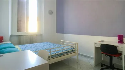 Room for rent in Milano Zona 5 - Vigentino, Chiaravalle, Gratosoglio, Milan